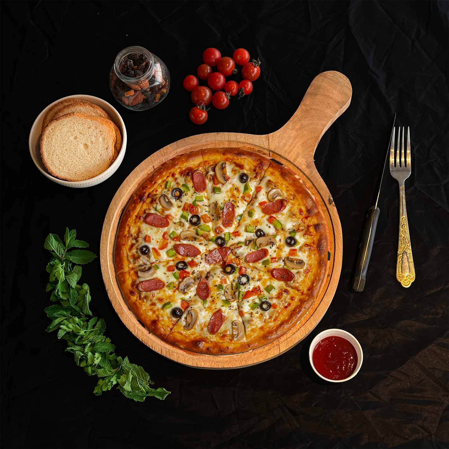Tropical Leaf Print Pizza Platter