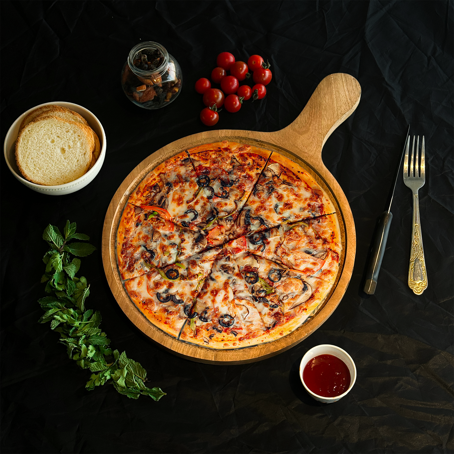 Tropical Leaf Print Pizza Platter