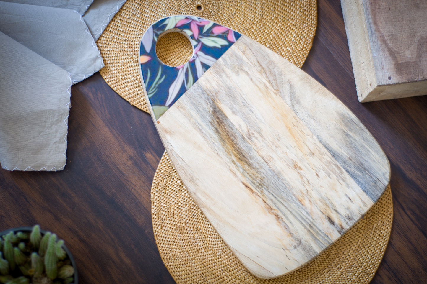 Brown Mango Wood Printed Floral Placement Chopping Board