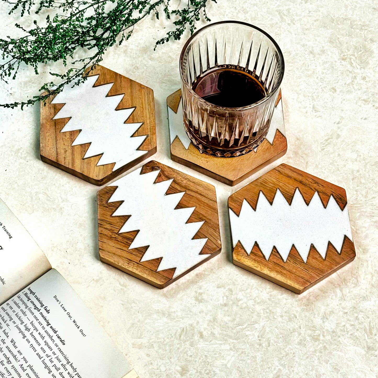 50% Baswara Marble Hexagon And Wood 4 Pcs Coasters